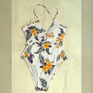 One piece brand new bathing suit